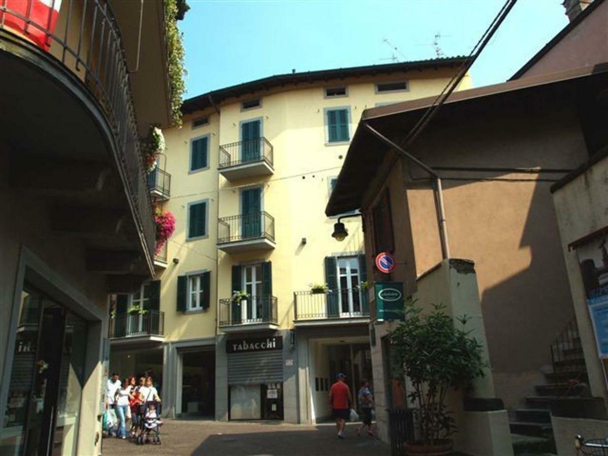 Residence Buelli E Dintorni Sarnico Exterior foto